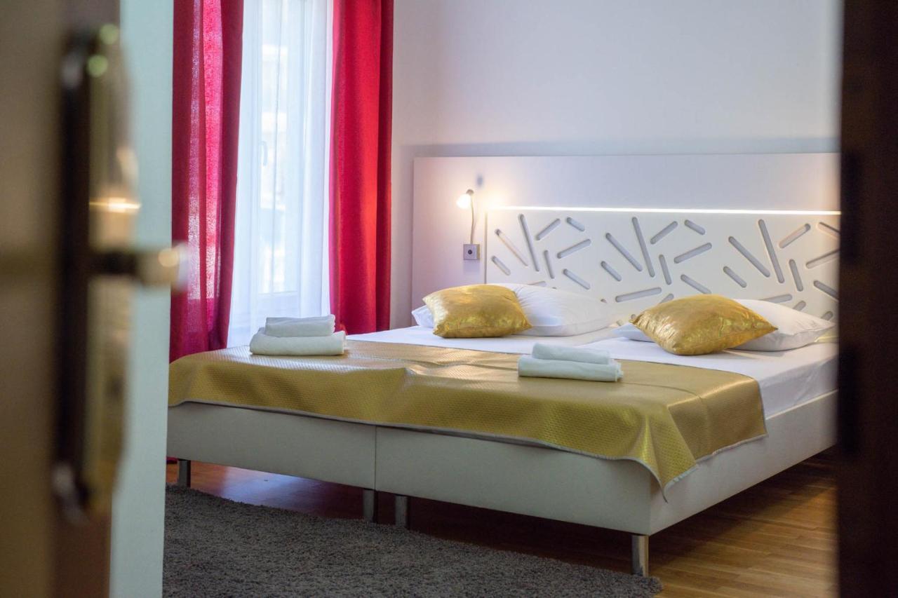 Villa Sveti Kriz Trogir Ngoại thất bức ảnh